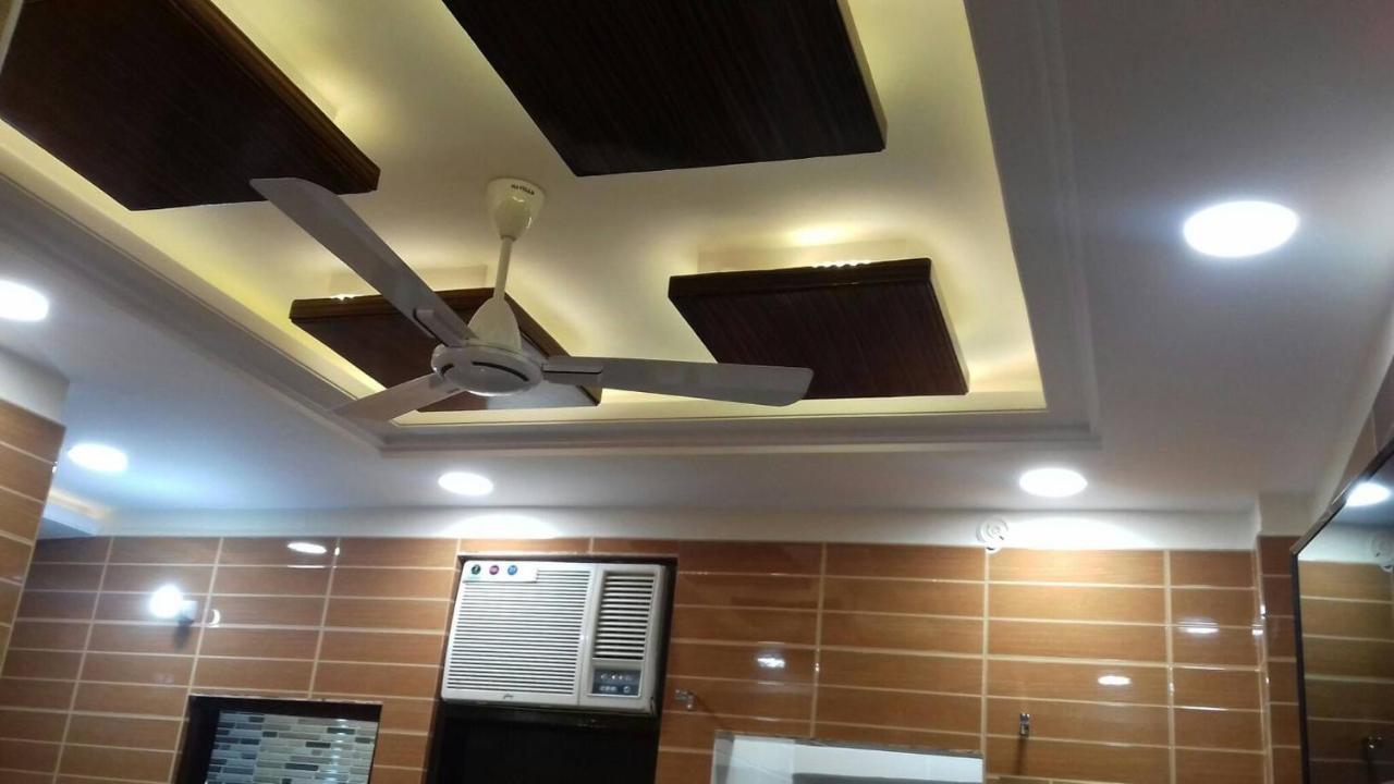 Apartment Posh, Foreigner Area Lajpat Ngar Luxury New Delhi