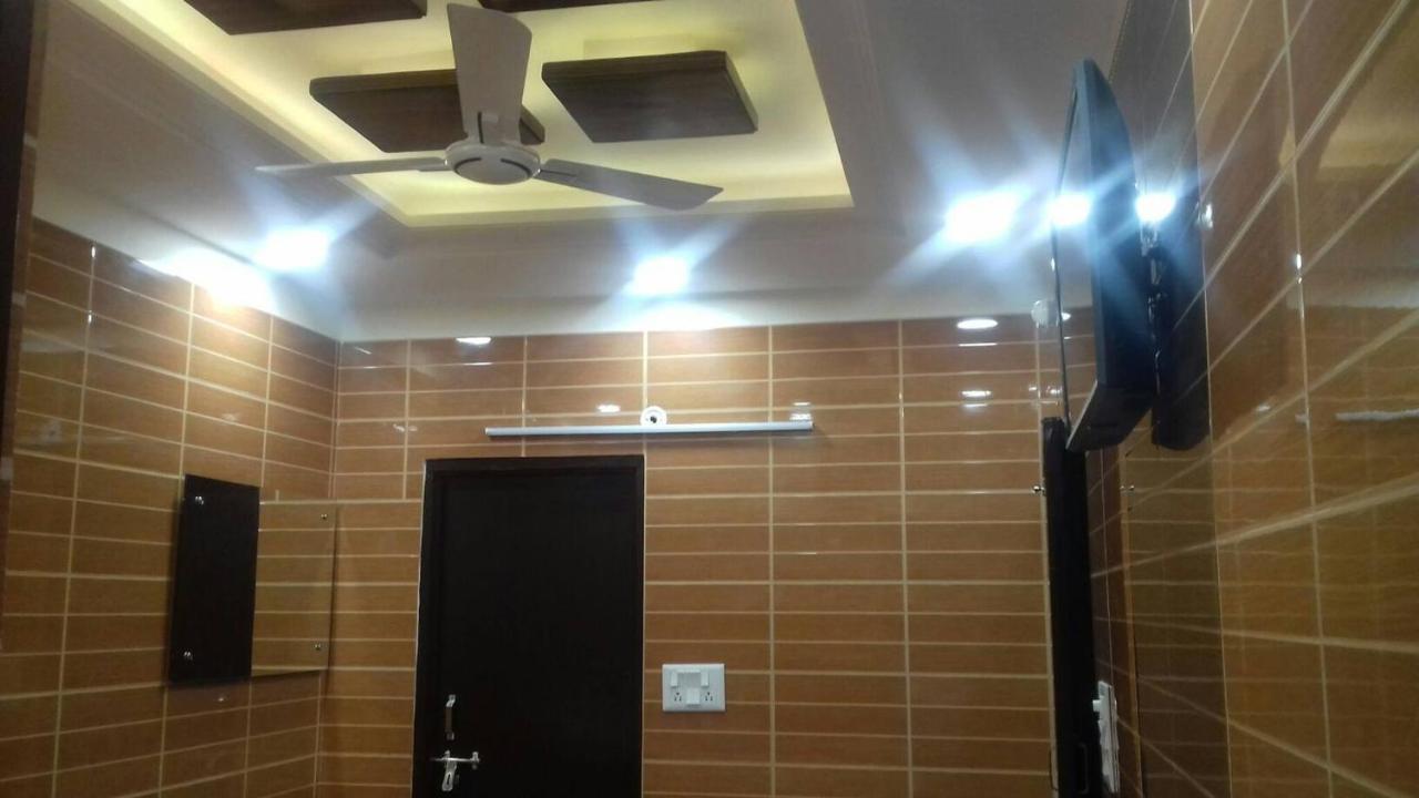 Posh, Foreigner Area Lajpat Ngar Luxury * New Delhi